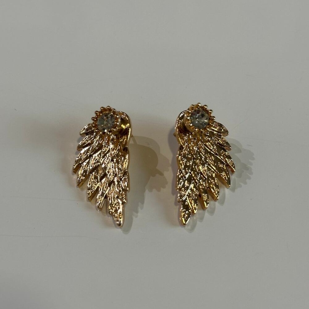 Wing Shape Rhinestone Swing Earrings - Picture 1 of 3